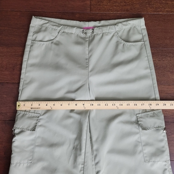 Edikted Asha Low Rise Nylon Cargo Parachute Pants Women's Size XS Light Green - Picture 11 of 13